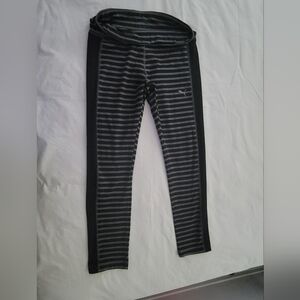 Puma Gray & Black Striped Active Leggings – Size S